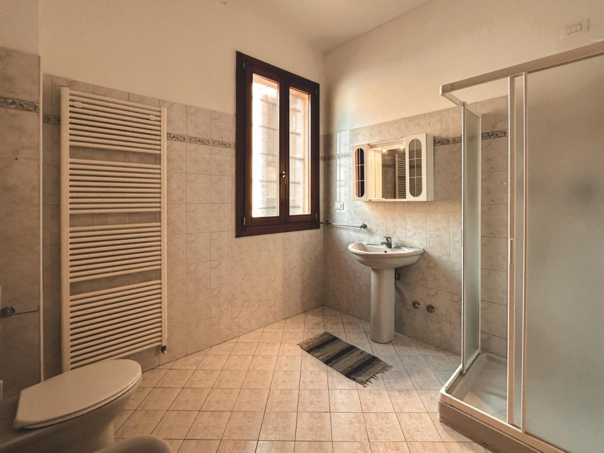 Casa Vacanze Medicina Екстериор снимка